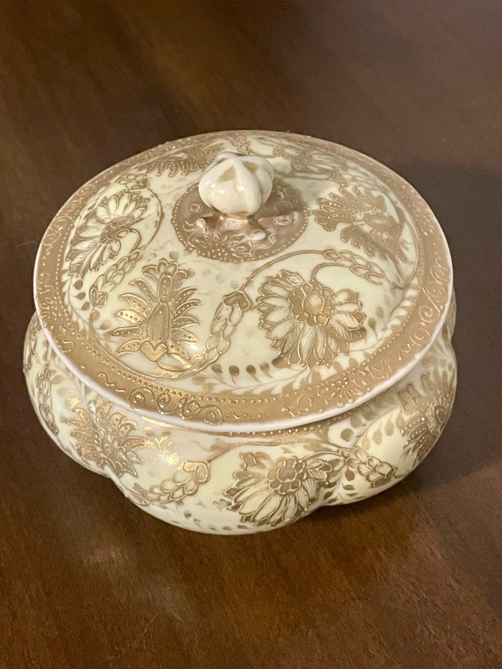 Antique Hand-Painted Nippon Gold Moriage Covered Jar / Sugar Bowl (1891-1911)